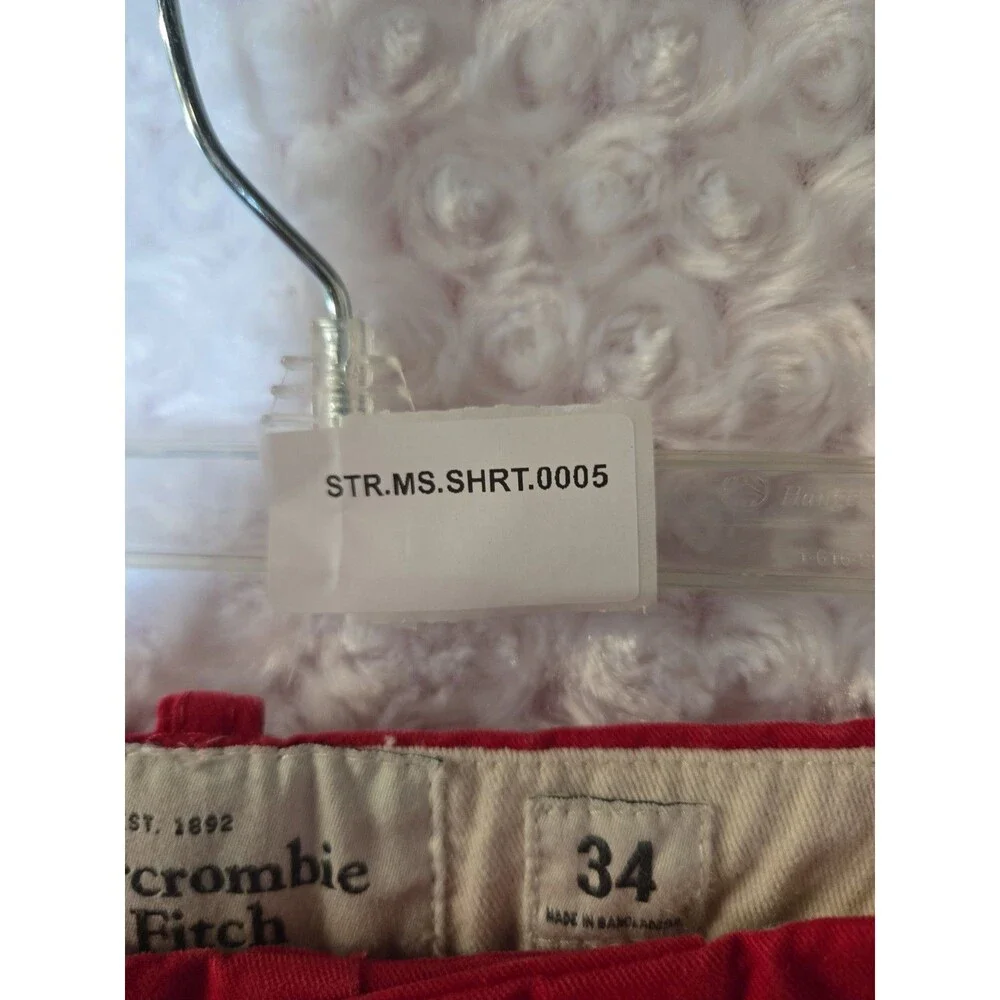 Abercrombie And Fitch Red Mens Shorts Size 34